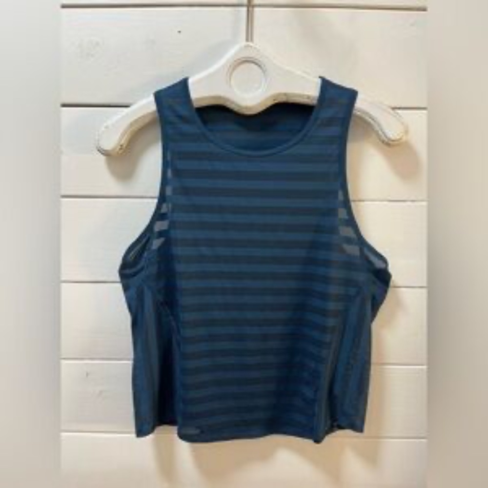 LULULEMON Blue Mesh Stripe Athletic Tank Size 6/8